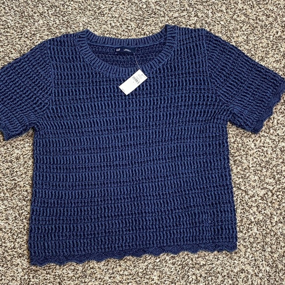 🆕 GAP Navy Blue Open-Knit Short Sleeve Sweater Top with Scalloped Hem– Size S - Picture 9 of 10